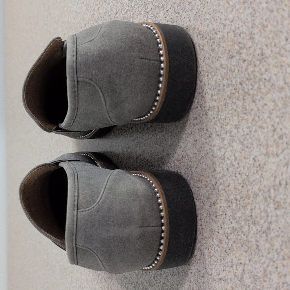 Taryn By Taryn Rose Kilroy Penny Loafer Shoes, Gray With Studs Women's 10 - Picture 5 of 13
